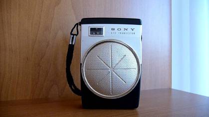 sony-transistor-radio