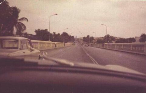 karachi-clifton brdg 1970s